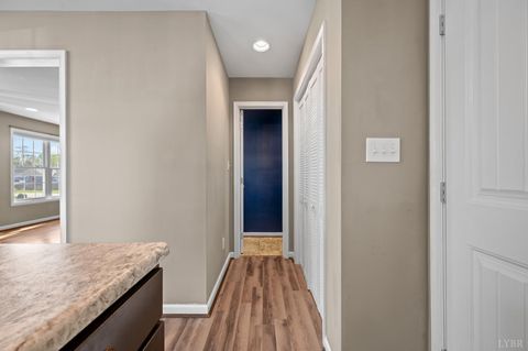 Tiny photo for 205 Bonterra Place, Lynchburg, VA 24501 (MLS # 365763)