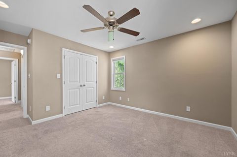Tiny photo for 205 Bonterra Place, Lynchburg, VA 24501 (MLS # 365763)