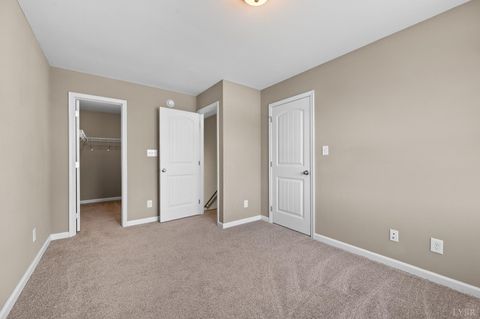 Tiny photo for 205 Bonterra Place, Lynchburg, VA 24501 (MLS # 365763)