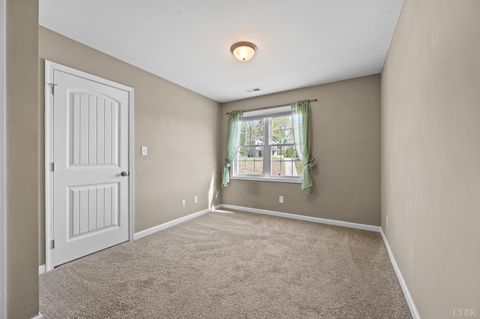 Tiny photo for 205 Bonterra Place, Lynchburg, VA 24501 (MLS # 365763)