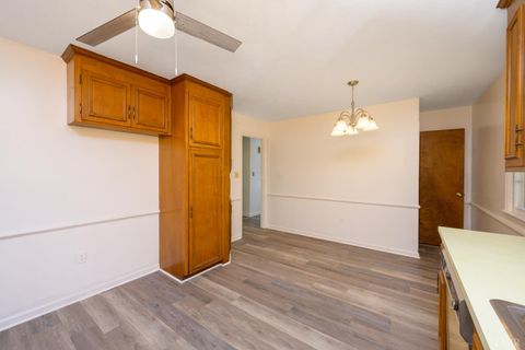 Tiny photo for 118 Patricia Drive, Lynchburg, VA 24501 (MLS # 363113)