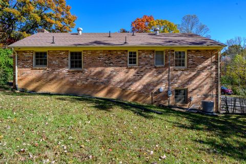 Tiny photo for 118 Patricia Drive, Lynchburg, VA 24501 (MLS # 363113)