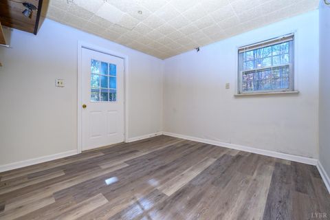 Tiny photo for 118 Patricia Drive, Lynchburg, VA 24501 (MLS # 363113)