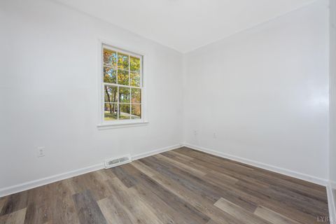 Tiny photo for 118 Patricia Drive, Lynchburg, VA 24501 (MLS # 363113)