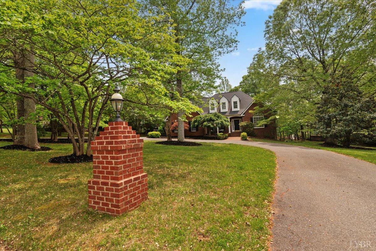 1244 Thompson Lane, Forest, Virginia image 3