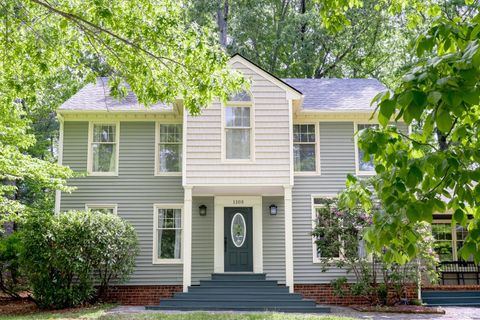 Tiny photo for 1103 Ivy Pl PL, Forest, VA 24551 (MLS # 366253)