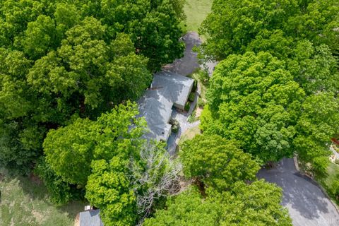 Tiny photo for 1103 Ivy Pl PL, Forest, VA 24551 (MLS # 366253)