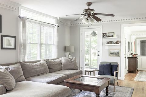 Tiny photo for 1103 Ivy Pl PL, Forest, VA 24551 (MLS # 366253)