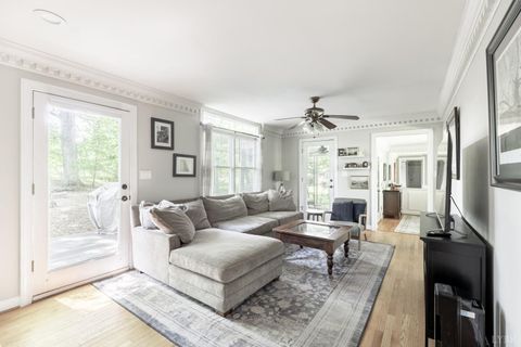 Tiny photo for 1103 Ivy Pl PL, Forest, VA 24551 (MLS # 366253)