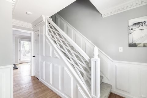 Tiny photo for 1103 Ivy Pl PL, Forest, VA 24551 (MLS # 366253)