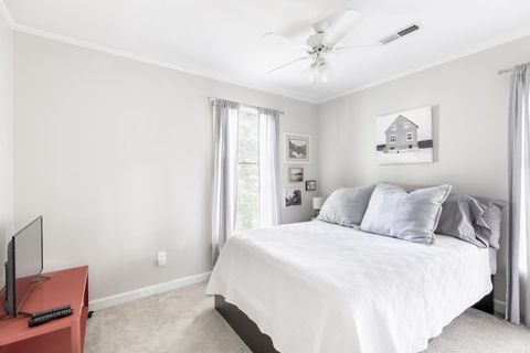 Tiny photo for 1103 Ivy Pl PL, Forest, VA 24551 (MLS # 366253)