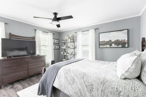 Tiny photo for 1103 Ivy Pl PL, Forest, VA 24551 (MLS # 366253)