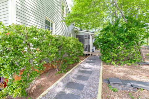 Tiny photo for 1103 Ivy Pl PL, Forest, VA 24551 (MLS # 366253)