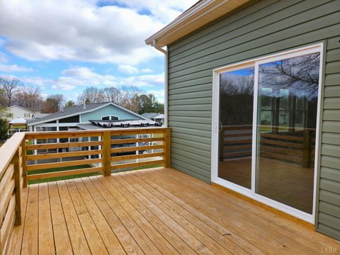 Tiny photo for 1509 Clearview Road, Bedford, VA 24523 (MLS # 365019)