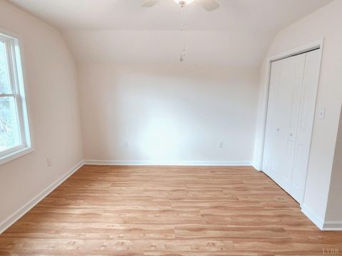 Tiny photo for 1509 Clearview Road, Bedford, VA 24523 (MLS # 365019)