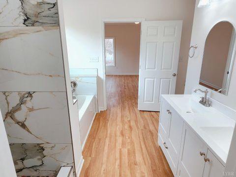 Tiny photo for 1509 Clearview Road, Bedford, VA 24523 (MLS # 365019)