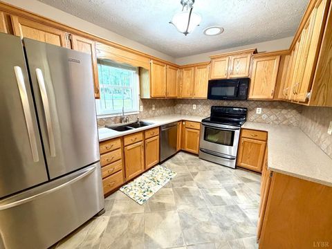Tiny photo for 411 Clays Crossing Drive, Forest, VA 24551 (MLS # 365981)
