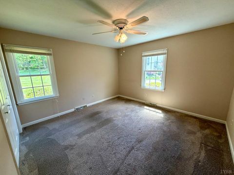 Tiny photo for 411 Clays Crossing Drive, Forest, VA 24551 (MLS # 365981)