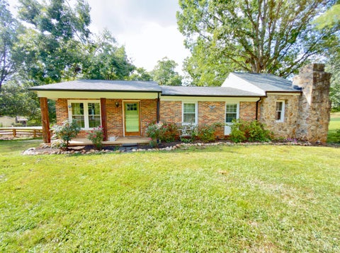 Photo of 669 Doss Rd RD, Concord, VA 24538 (MLS # 369171)