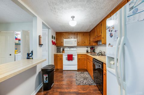 Tiny photo for 86 Cape Charles Square Sq, Lynchburg, VA 24502 (MLS # 364942)