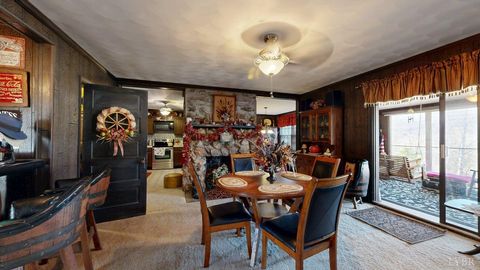 Tiny photo for 426 Burgess Road, Madison Heights, VA 24572 (MLS # 365063)