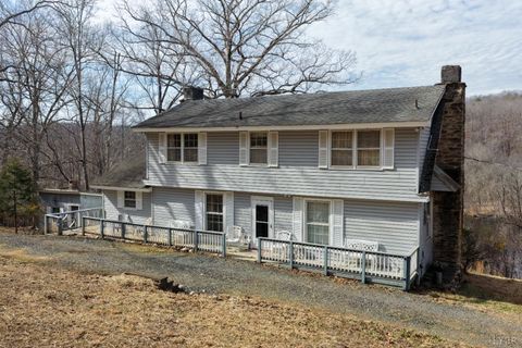 Tiny photo for 426 Burgess Road, Madison Heights, VA 24572 (MLS # 365063)