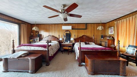 Tiny photo for 426 Burgess Road, Madison Heights, VA 24572 (MLS # 365063)