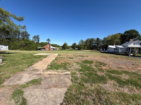 Tiny photo for 439 Midgett Farm Road Rd, Concord, VA 24538 (MLS # 365997)