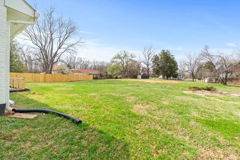 Tiny photo for 111 Saturn St. St, Lynchburg, VA 24502 (MLS # 364991)