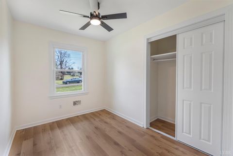 Tiny photo for 111 Saturn St. St, Lynchburg, VA 24502 (MLS # 364991)