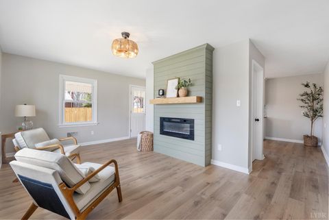 Tiny photo for 111 Saturn St. St, Lynchburg, VA 24502 (MLS # 364991)