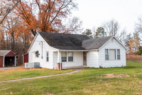 Tiny photo for 1089 Straightstone Road, Long Island, VA 24569 (MLS # 363238)