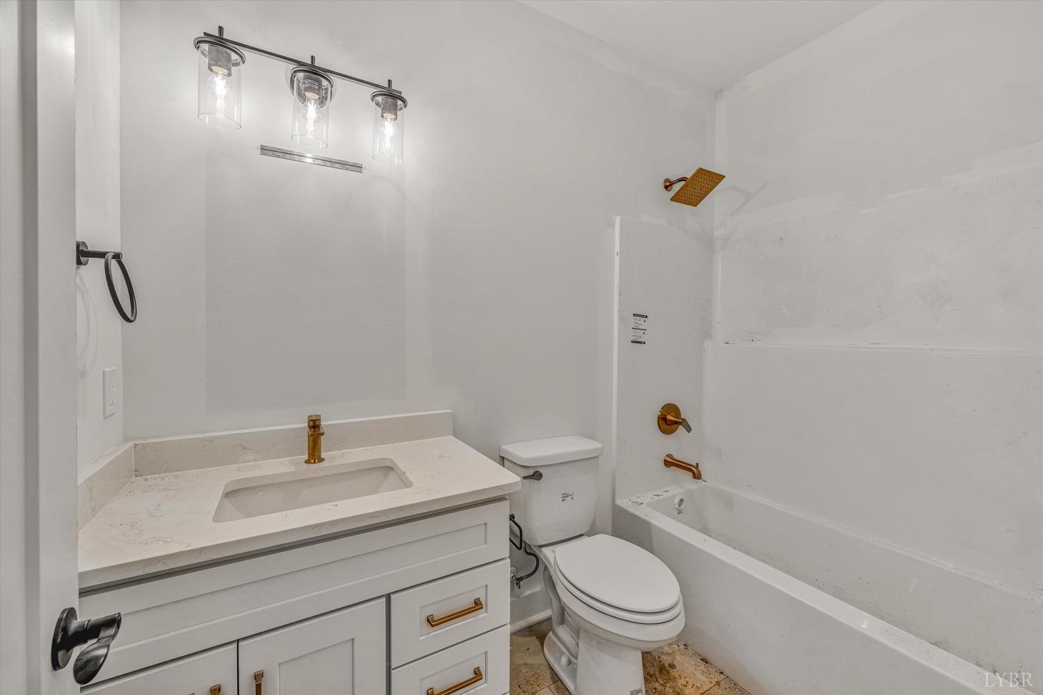 41 Peach Tree Court, Huddleston, Virginia image 15