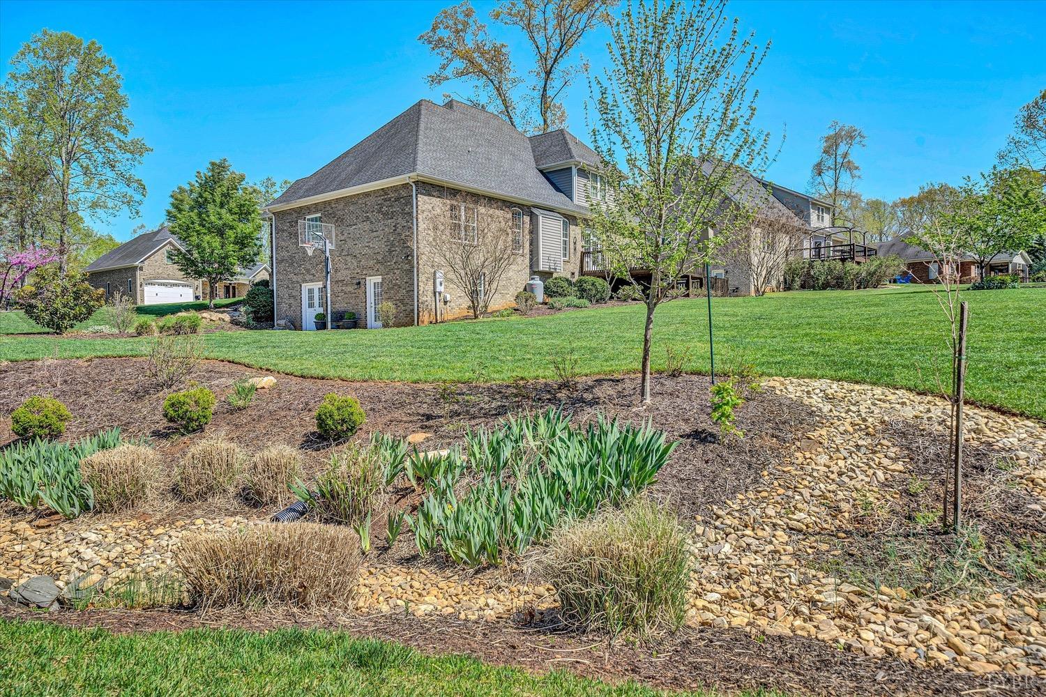 1062 Ivy Creek Drive, Forest, Virginia image 36