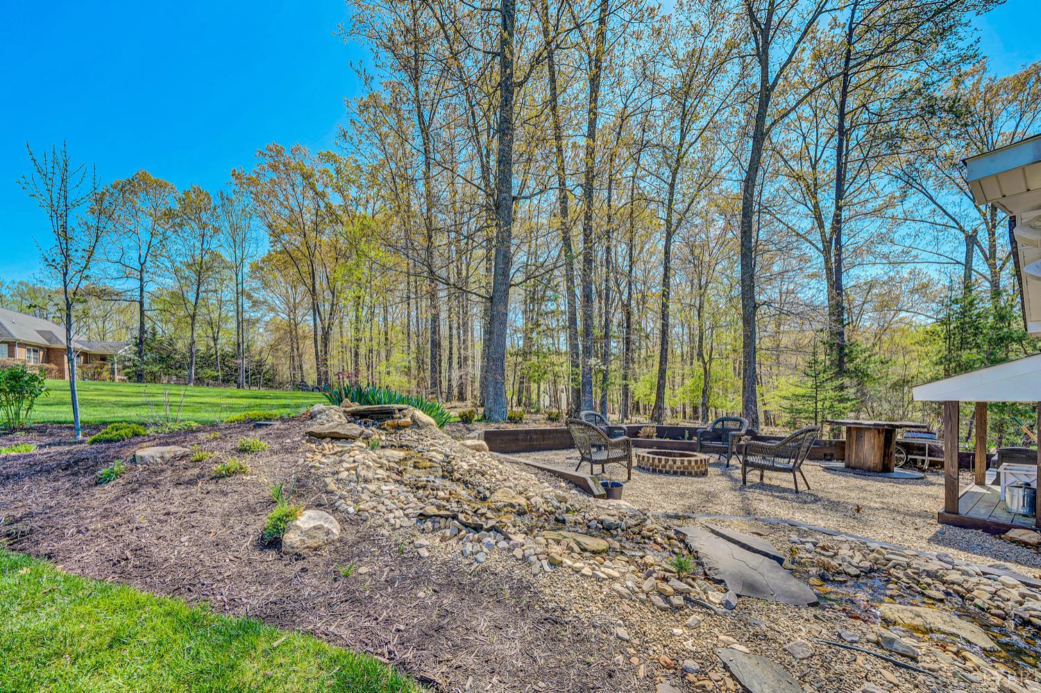 1062 Ivy Creek Drive, Forest, Virginia image 46