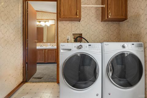 Tiny photo for 0 550 Mitchell Road Rd, Axton, VA 24504 (MLS # 364605)