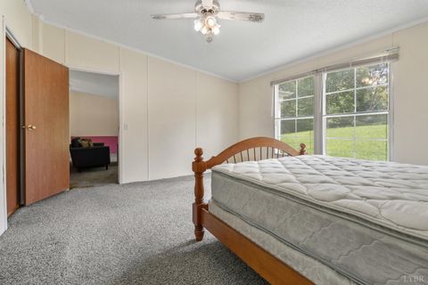 Tiny photo for 0 550 Mitchell Road Rd, Axton, VA 24504 (MLS # 364605)