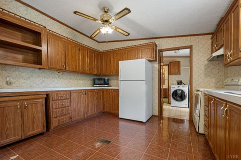 Tiny photo for 0 550 Mitchell Road Rd, Axton, VA 24504 (MLS # 364605)