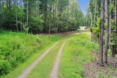 Photo of 0 550 Mitchell Road Rd, Axton, VA 24504 (MLS # 364605)