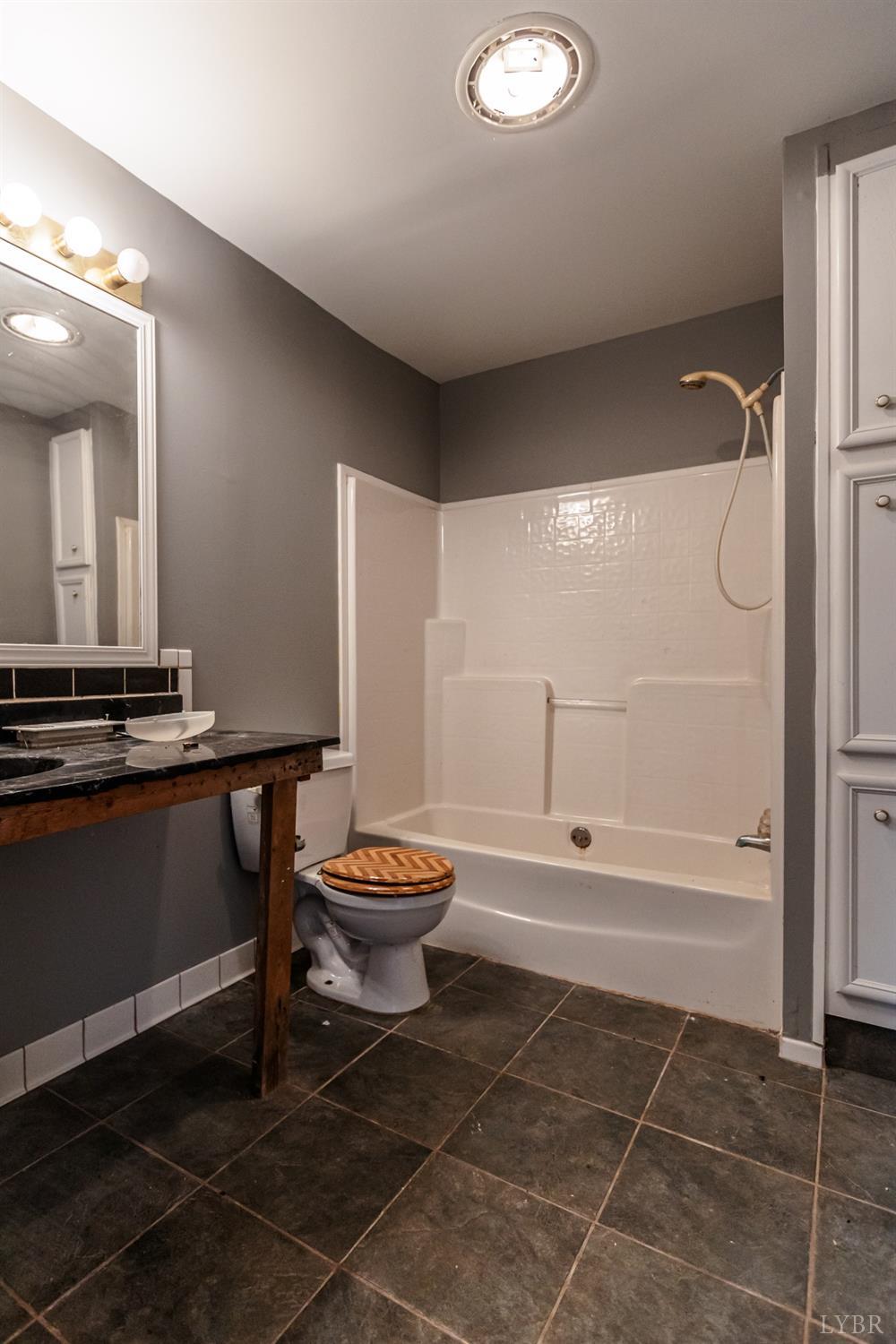 1607 Blackberry Lane, Appomattox, Virginia image 27