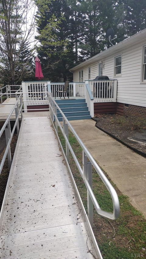 Tiny photo for 618 Prospect Road, Hurt, VA 24563 (MLS # 363848)