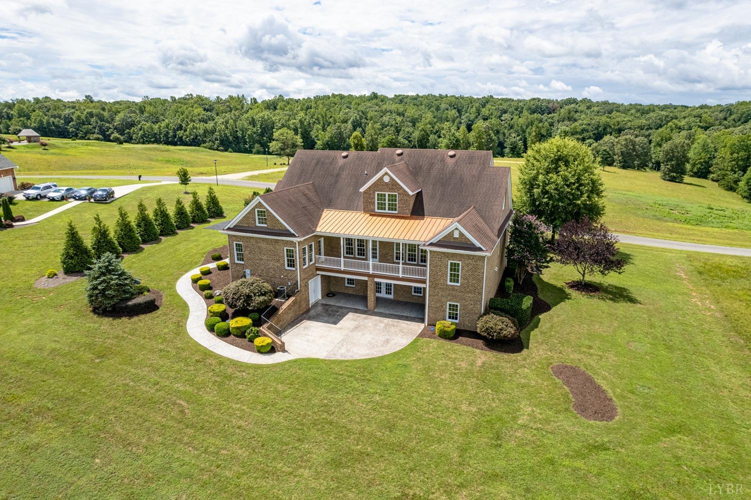 126 Golf Course Trail Trl, Amherst, Virginia image 16