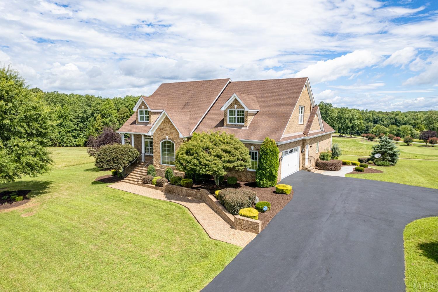 126 Golf Course Trail Trl, Amherst, Virginia image 13