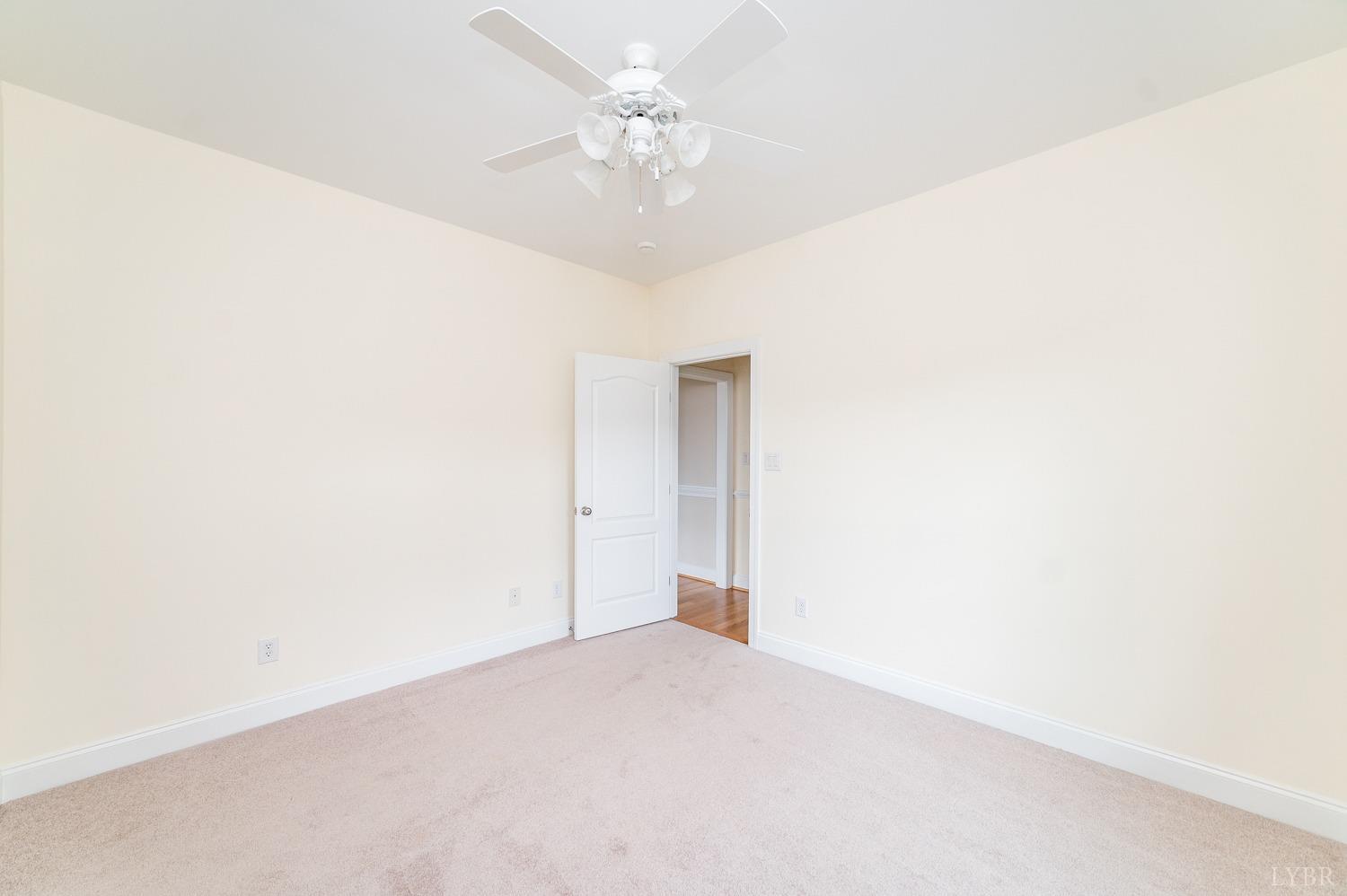 126 Golf Course Trail Trl, Amherst, Virginia image 34