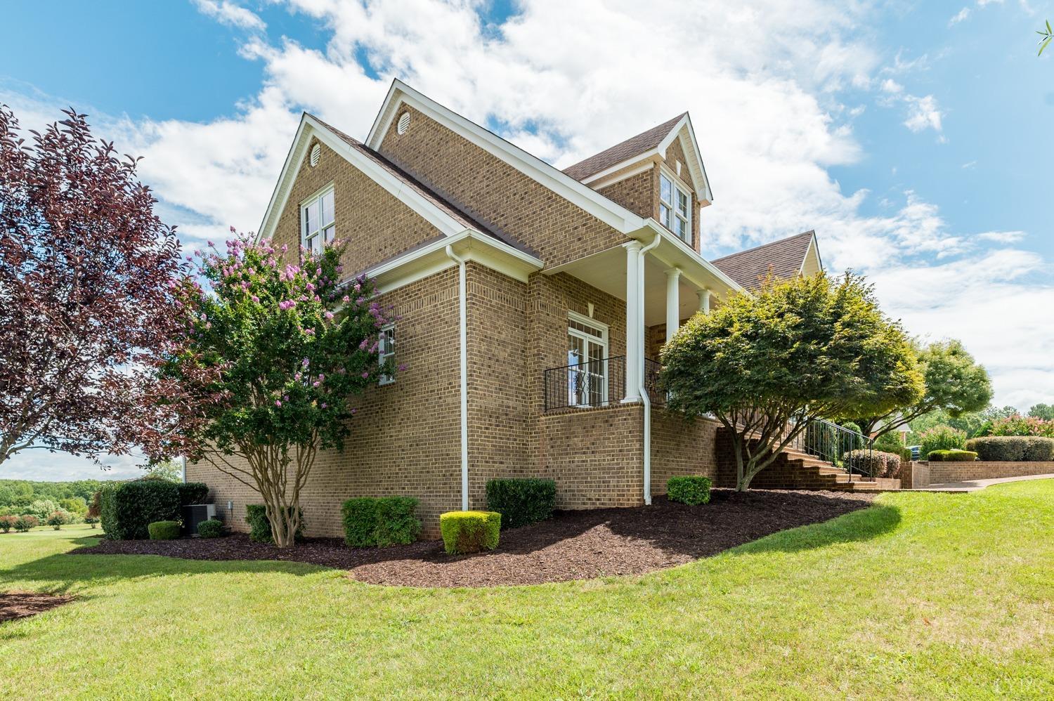 126 Golf Course Trail Trl, Amherst, Virginia image 2