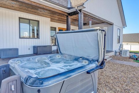 Tiny photo for 119 Ralls Apple Lane, Madison Heights, VA 24572 (MLS # 364322)