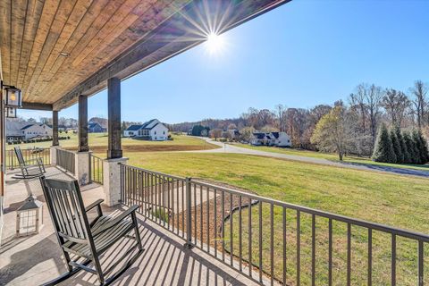 Tiny photo for 119 Ralls Apple Lane, Madison Heights, VA 24572 (MLS # 364322)