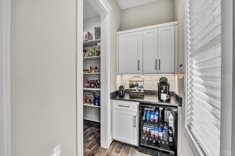 Tiny photo for 119 Ralls Apple Lane, Madison Heights, VA 24572 (MLS # 364322)