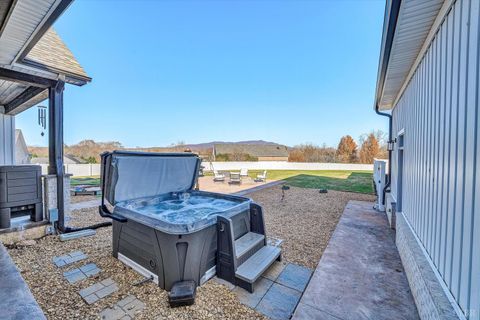 Tiny photo for 119 Ralls Apple Lane, Madison Heights, VA 24572 (MLS # 364322)