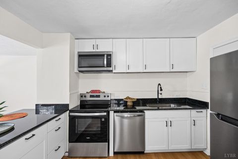 Tiny photo for 1209 Shirley Road, Lynchburg, VA 24502 (MLS # 363384)